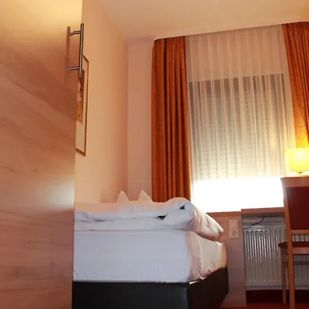 Hotel Huebler Frankfurt nad Mohanem