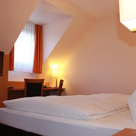 Hotel Huebler Frankfurt nad Mohanem