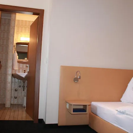 Hotel Huebler 3*