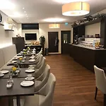 Hübler 3*